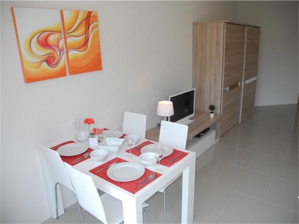 Chic Karon Nice Apartment Close To Karon Beach Exterior photo
